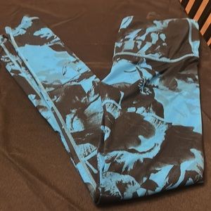 Lucy workout pants